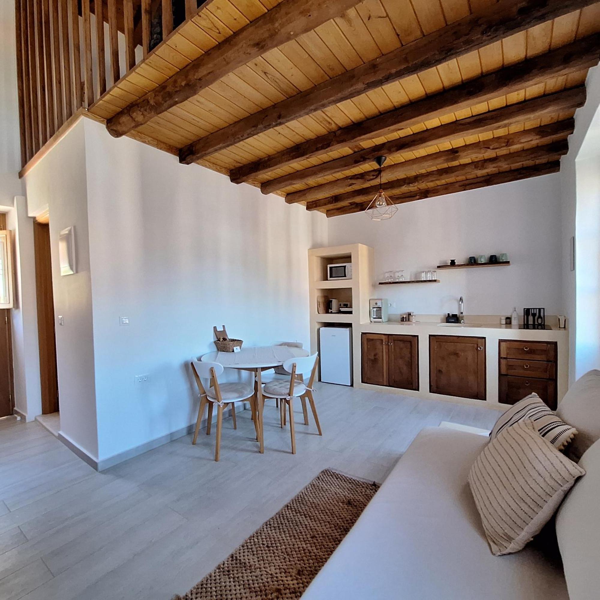Appartamento To Pefko - Mezzanines - Meyísti Esterno foto